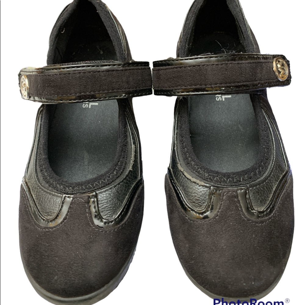 Little Girls Michael Kors black Mary Jane shoes